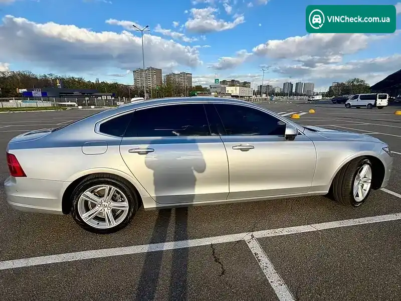 Volvo S90 2017, фото з оголошення 2 з 21, VIN LVY982MK6JP027860
