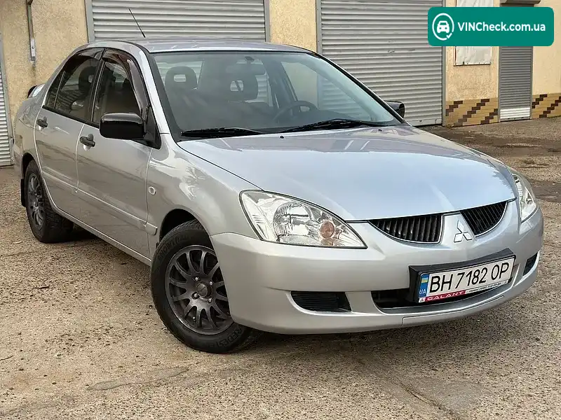 Mitsubishi Lancer 2004, фото з оголошення 2 з 20, VIN JMBSNCS3A5U001148