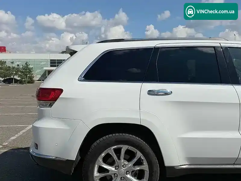 Jeep Grand Cherokee 2019, фото з оголошення 2 з 20, VIN 1C4RJFJM3KC799881