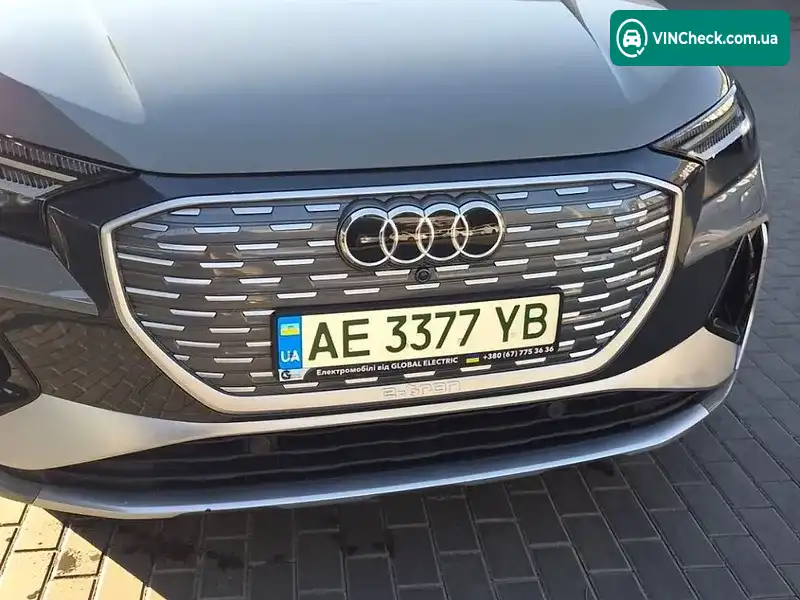 Audi Q4 e-tron 2023, фото з оголошення 1 з 20, VIN LFVVB9G32P5226714