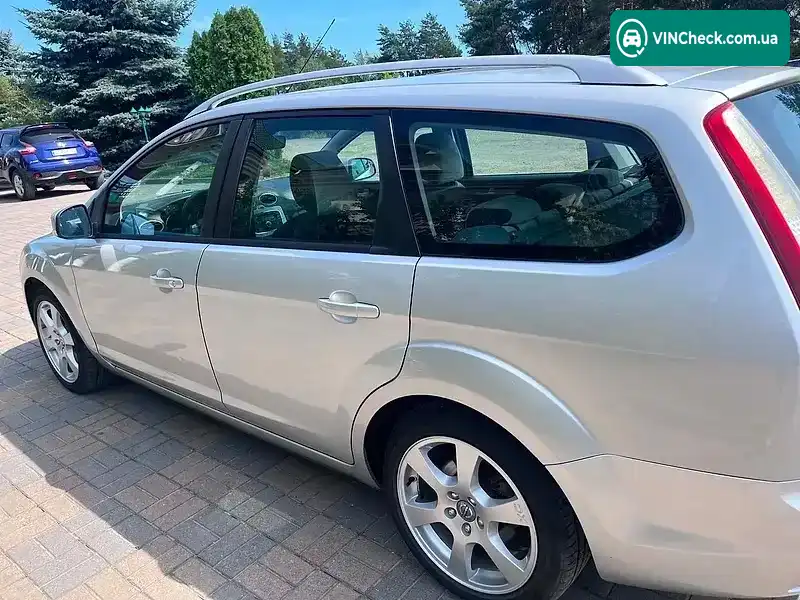 Ford Focus 2010, фото з оголошення 1 з 20, VIN WF0SXXGCDSAS00514