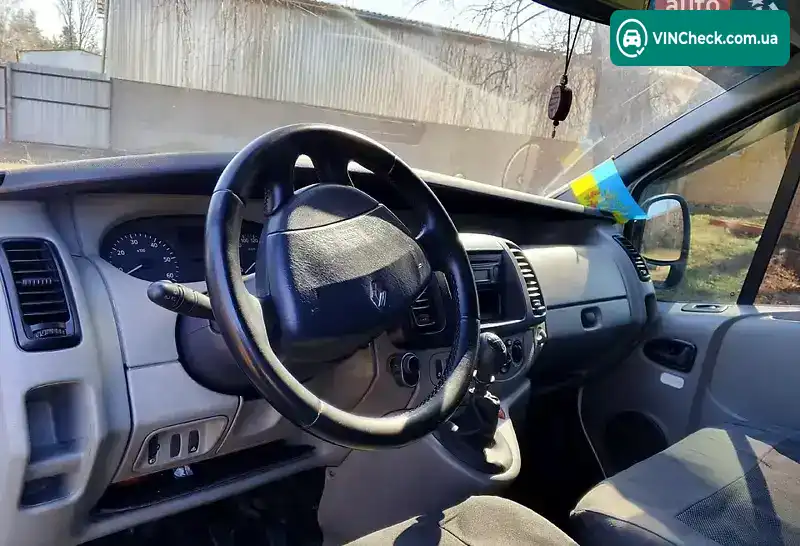 Renault Trafic 2006, фото з оголошення 1 з 11, VIN VF1FLACA66Y158479