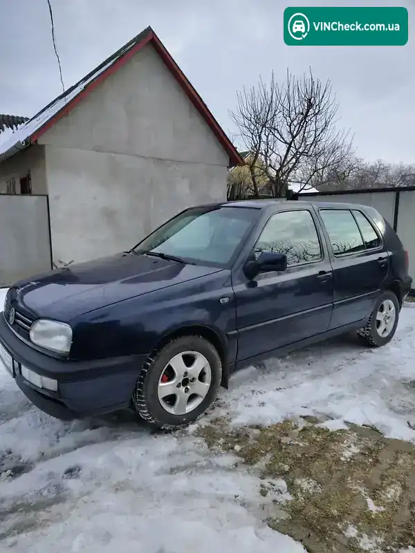 Volkswagen Golf 1996, фото з оголошення 1 з 11, VIN WVWZZZ1HZTB015873