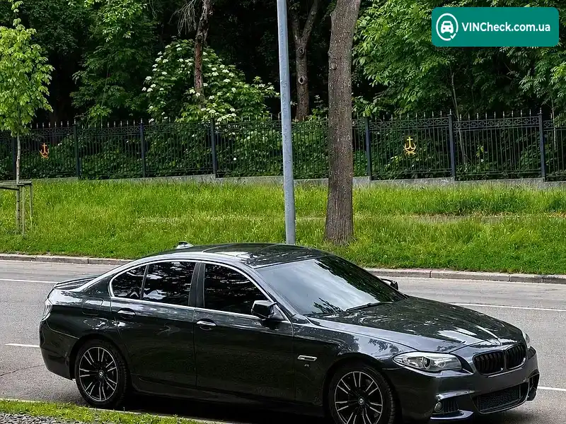 BMW 5 Series 2010, фото з оголошення 1 з 11, VIN WBAFR1C50BC672989