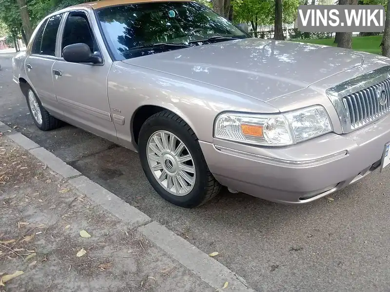 Mercury Grand Marquis 2010, фото з оголошення 2 з 21, VIN 2MEBM7FVXAX618453