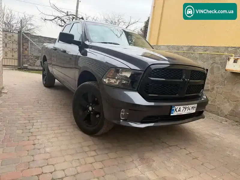 Ram 1500 2018, фото з оголошення 1 з 21, VIN 1C6RR7FT7KS570485