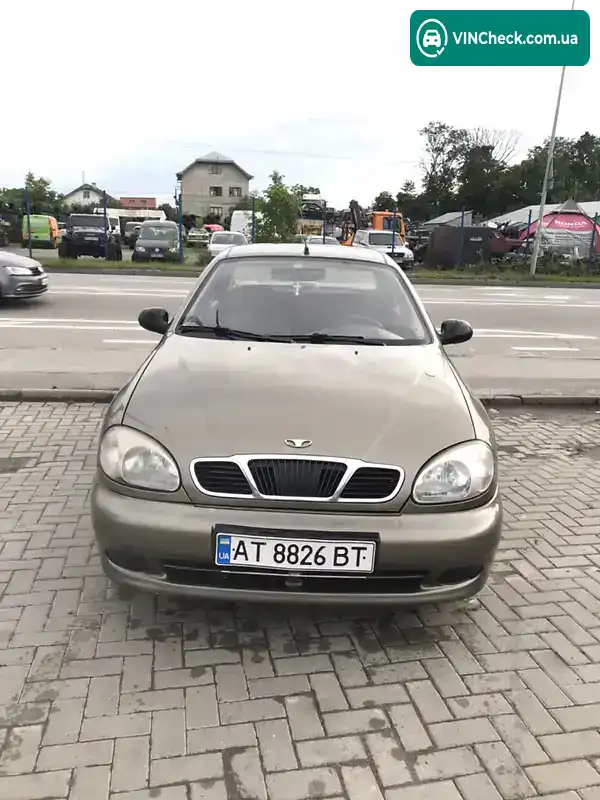 Renault Laguna 2002, фото з оголошення 1 з 11, VIN VF1KG0M0525022747