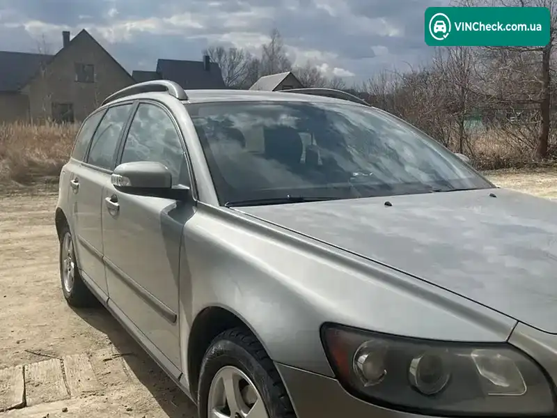 Volvo V50 2007, фото з оголошення 2 з 19, VIN YV1MW765272328935