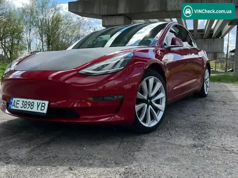 Tesla Model 3 2018, фото з оголошення 2 з 18, VIN 5YJ3E1EA4JF053227
