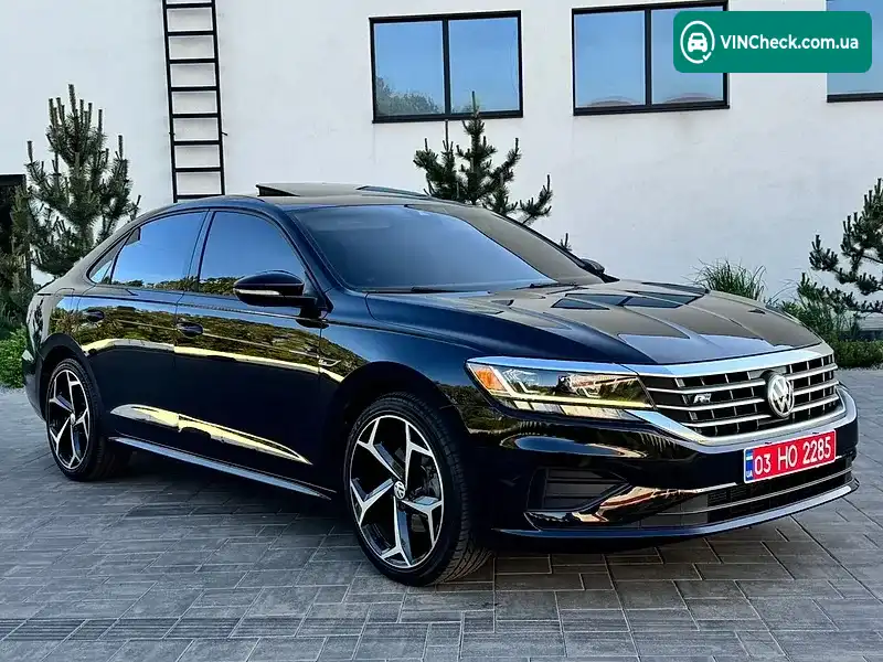 Volkswagen Passat 2020, фото з оголошення 1 з 16, VIN 1VWMA7A34LC009168
