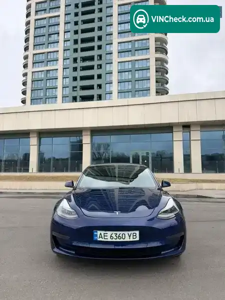 Tesla Model 3 2023, фото з оголошення 2 з 21, VIN 5YJ3E1EA8PF575268