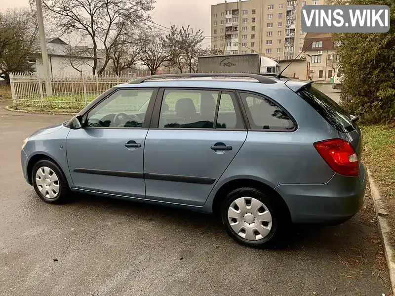 Skoda Fabia 2009, фото з оголошення 2 з 20, VIN TMBFH65J893154894