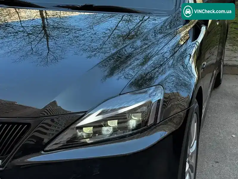 Lexus IS 2006, фото з оголошення 2 з 21, VIN JTHBB262502006614
