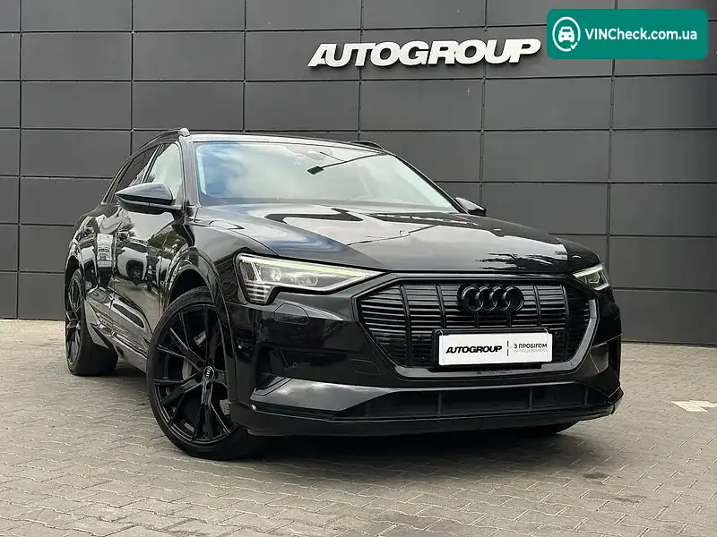 Audi e-tron 2020, фото з оголошення 2 з 20, VIN WAUZZZGE9LB015041