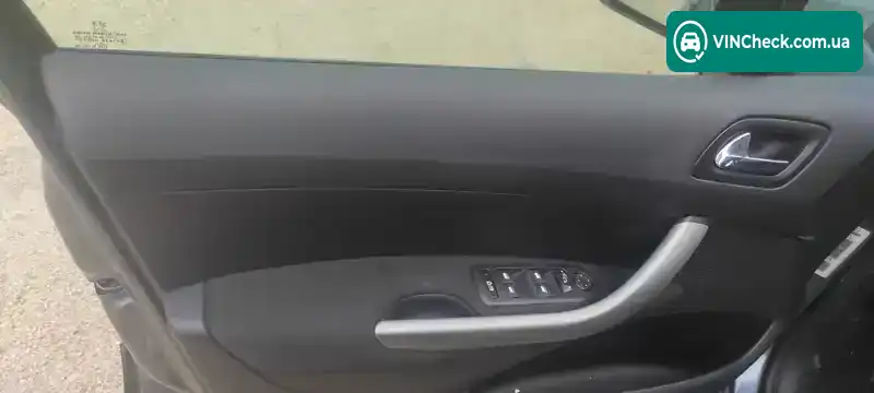 Peugeot 308 2007, фото з оголошення 2 з 18, VIN VF34C9HZC55010884