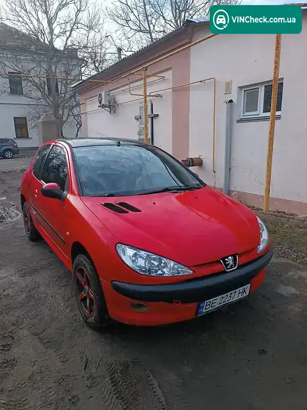 Peugeot 206 2005, фото з оголошення 1 з 19, VIN VF32CHFXF44682397