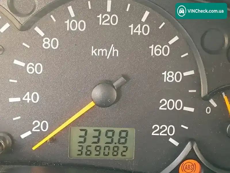 Ford Focus 2004, фото з оголошення 1 з 11, VIN WF0AXXGCDA4B01828