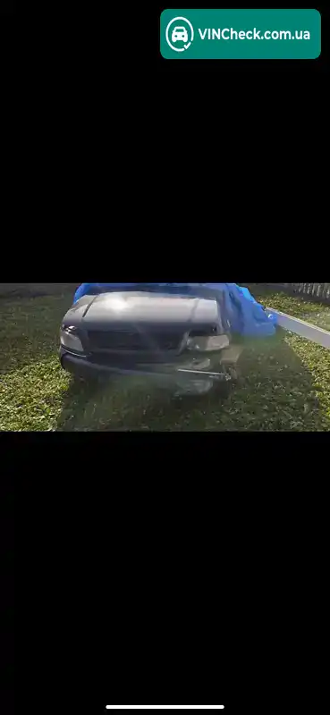 Audi A8 2000, фото з оголошення 2 з 15, VIN WAUZZZ4DZYN009699