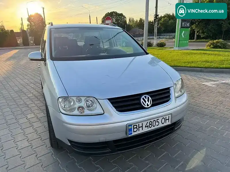 Volkswagen Touran 2004, фото з оголошення 2 з 20, VIN WVGZZZ1TZ4W154250