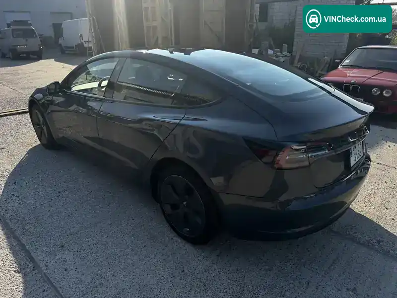 Tesla Model 3 2023, фото з оголошення 2 з 21, VIN 5YJ3E1EA3PF664407