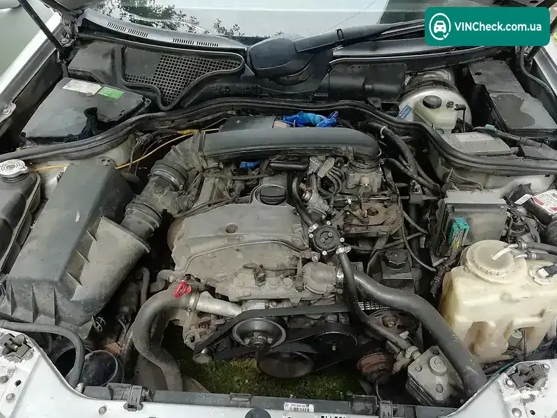 Mercedes-Benz E-Class 1998, фото з оголошення 1 з 10, VIN WVWZZZ3VZYE418754