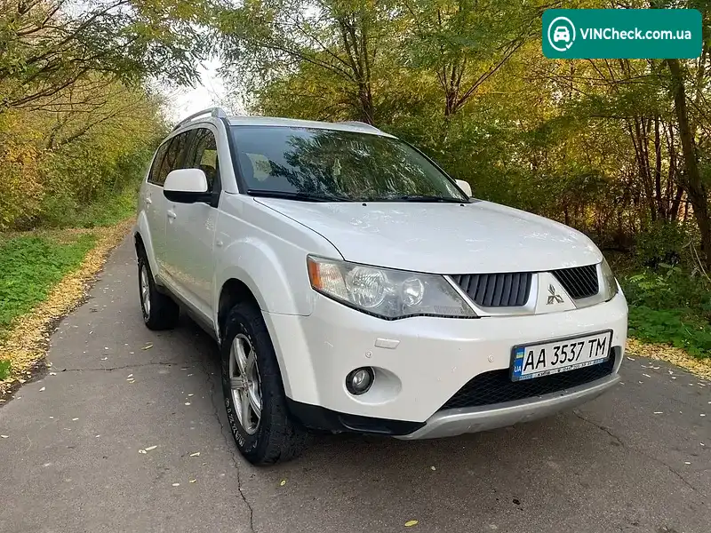 Mitsubishi Outlander 2008, фото з оголошення 1 з 20, VIN JMBXTCW5W8Z013255