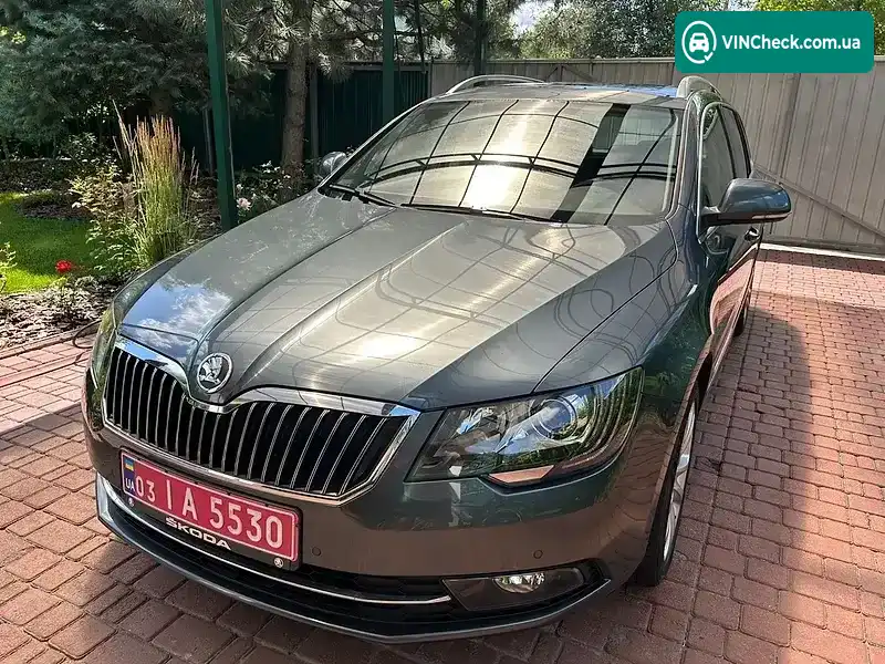 Skoda Superb 2014, фото з оголошення 2 з 20, VIN TMBLB93T3E9057992
