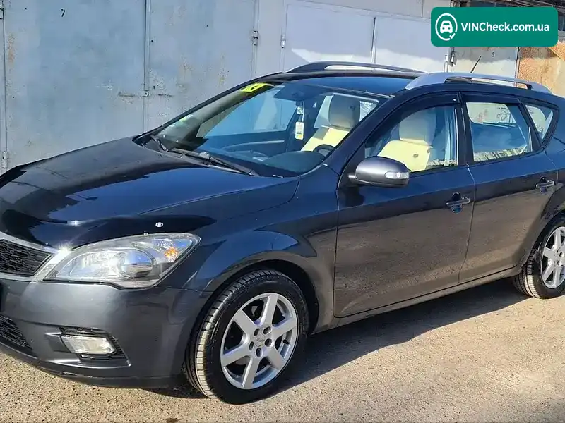 Kia Ceed 2010, фото з оголошення 2 з 12, VIN U5YHC816AAL136365