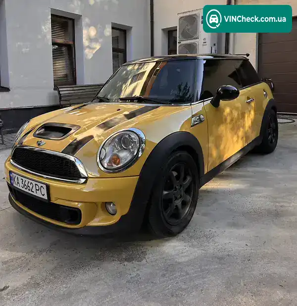 MINI Hatch 2009, фото з оголошення 1 з 19, VIN WMWMF71040TU91630