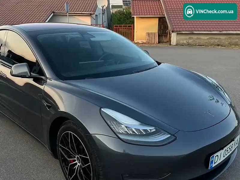 Tesla Model 3 2018, фото з оголошення 1 з 20, VIN 5YJ3E1EB4JF171187