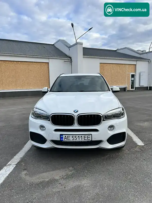 BMW X5 2017, фото з оголошення 2 з 12, VIN WBALS010400V47002