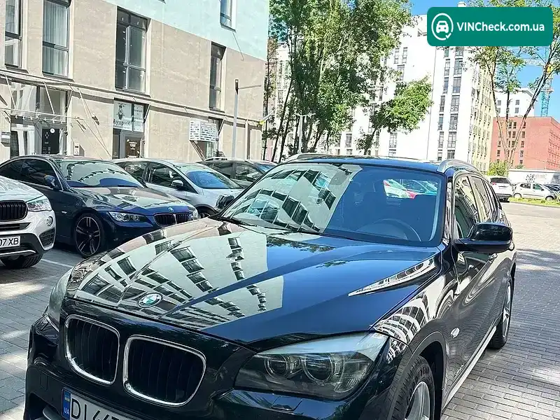 BMW X1 2012, фото з оголошення 2 з 20, VIN WBAVP31020VT06702