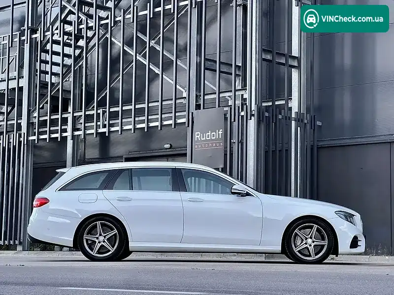 Mercedes-Benz E-Class 2018, фото з оголошення 2 з 20, VIN WDDZH6JBXKA547850