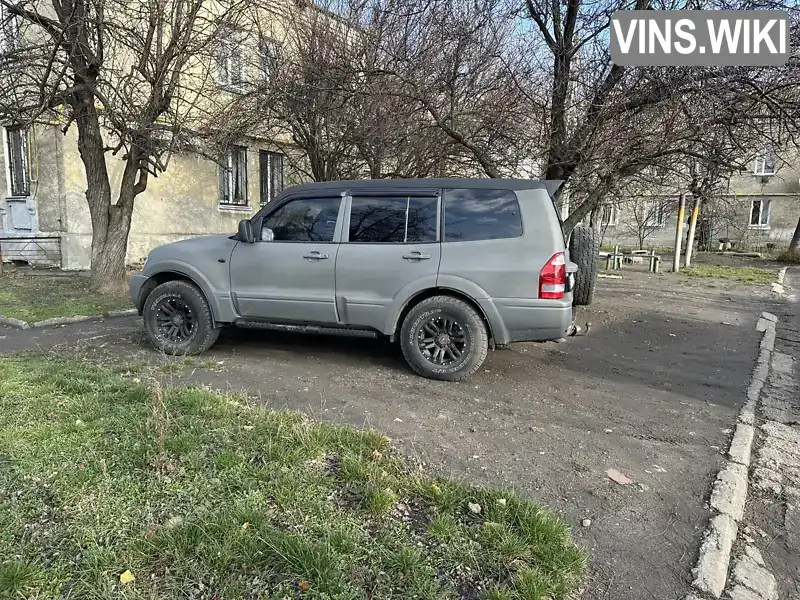Mitsubishi Pajero 2004, фото з оголошення 2 з 7, VIN JMBLYV78W5J000731