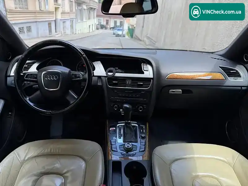 Audi A4 2009, фото з оголошення 2 з 19, VIN WAUZZZ8K99A002759