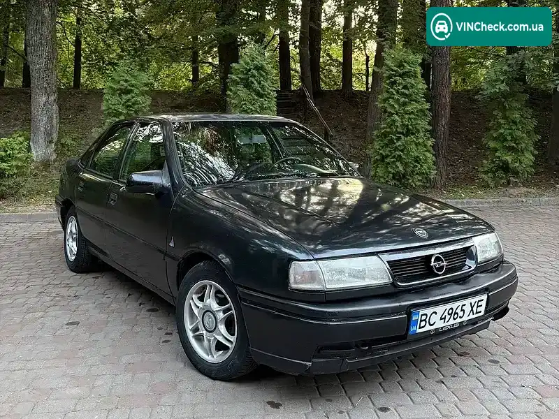 Opel Vectra 1993, фото з оголошення 1 з 8, VIN W0L000087R1033288