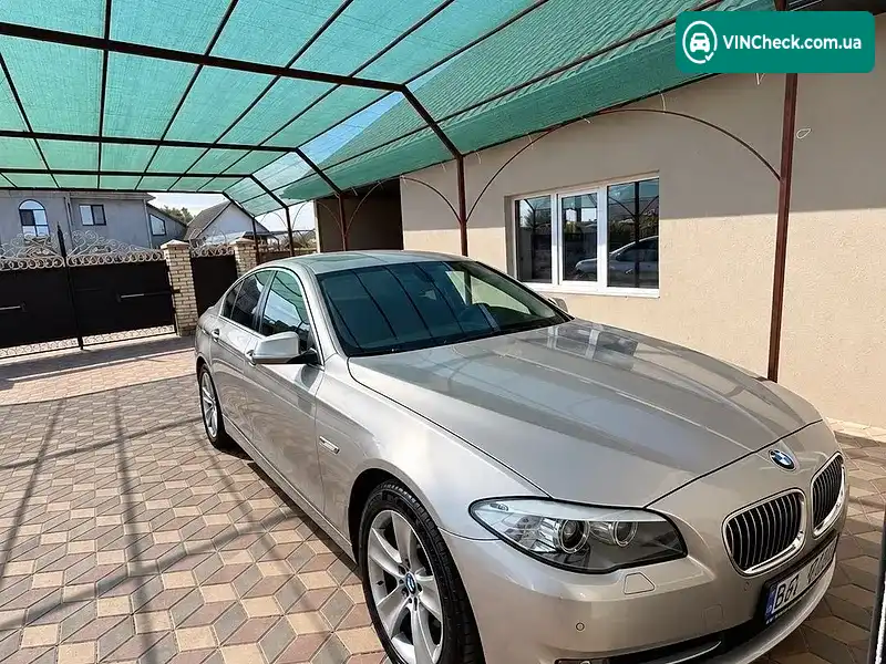 BMW 5 Series 2013, фото з оголошення 2 з 10, VIN WBAXG11090D172757