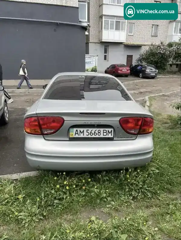 Chevrolet Alero 1999, фото з оголошення 1 з 8, VIN 1G1NL52T6XC001253