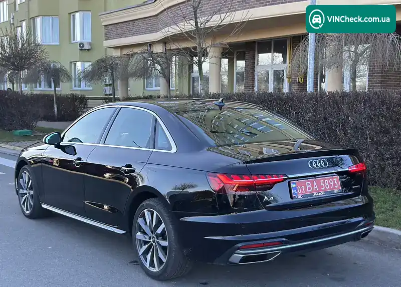 Audi A4 2022, фото з оголошення 2 з 20, VIN WAUABAF41PN007676