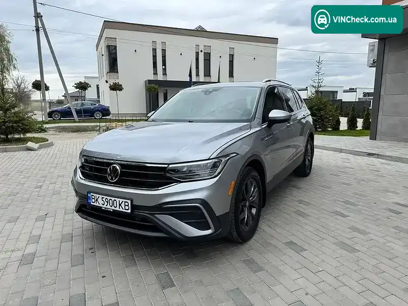 Volkswagen Tiguan 2023, фото з оголошення 1 з 18, VIN 3VVNB7AX8PM079091