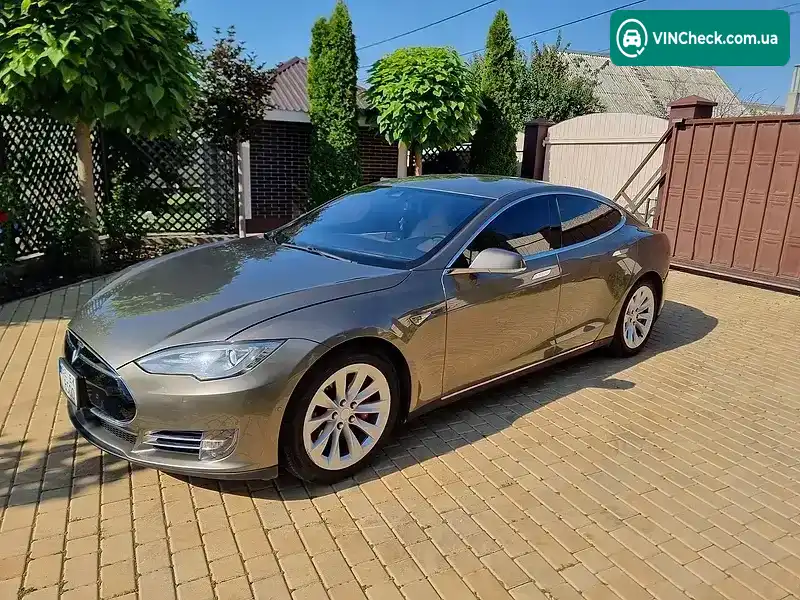 Tesla Model S 2015, фото з оголошення 1 з 20, VIN 5YJSA1E42FF103065