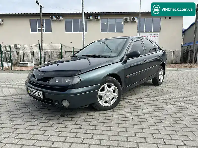 Renault Laguna 2000, фото з оголошення 2 з 12, VIN VE1B56G0522187230