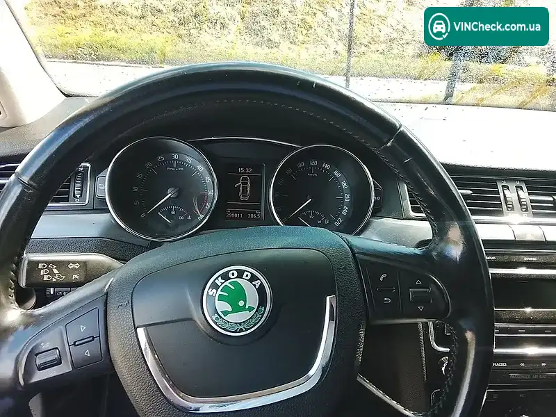 Skoda Superb 2011, фото з оголошення 2 з 15, VIN TMBAJ73TXC9006243