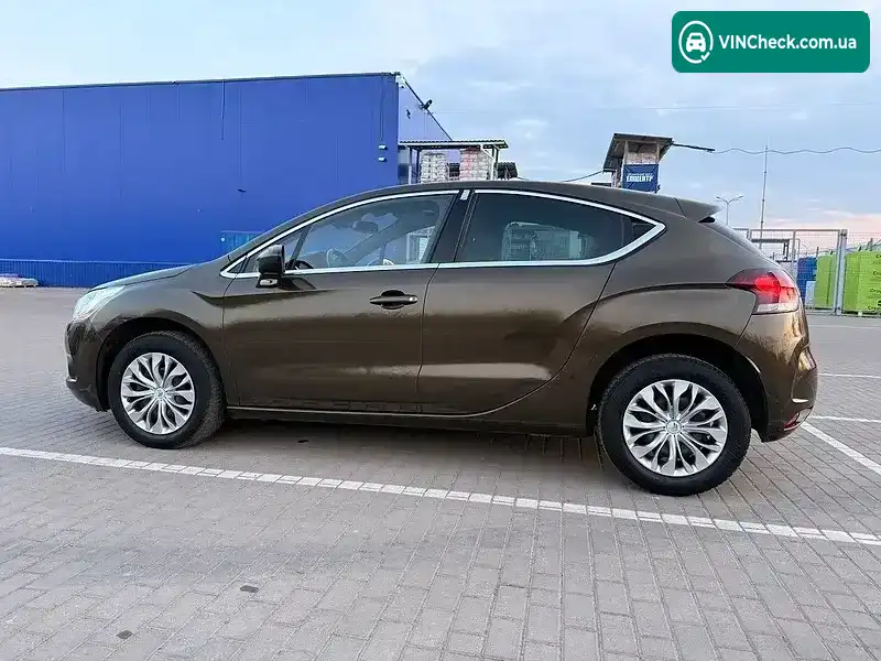 Citroen DS4 2013, фото з оголошення 1 з 20, VIN VF7NX9HD8DY553196