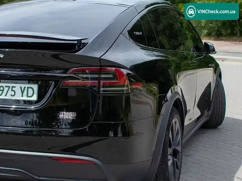 Tesla Model X 2022, фото з оголошення 2 з 15, VIN 7SAXCBE69NF357798