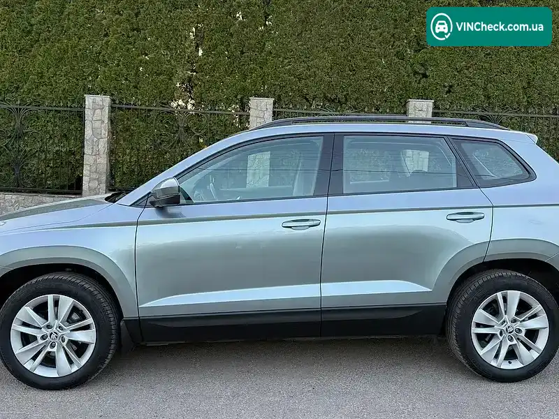 Skoda Karoq 2020, фото з оголошення 2 з 21, VIN TMBJC6NU6LB200240