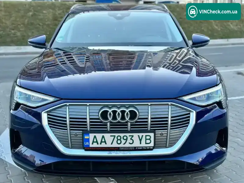 Audi e-tron 2019, фото з оголошення 2 з 21, VIN WAUZZZGE0LB009225