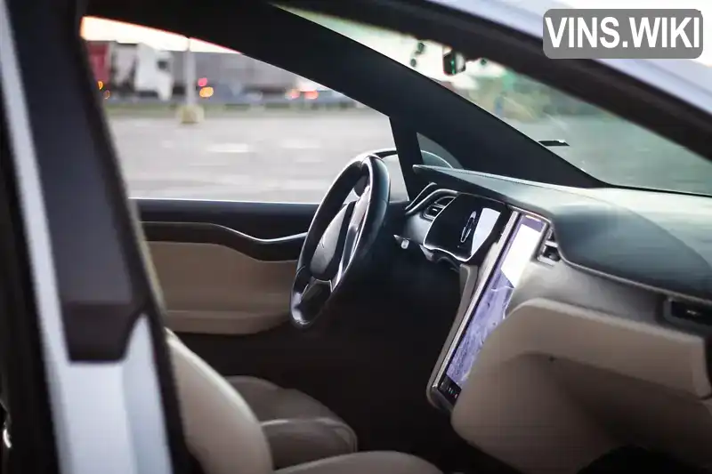 Tesla Model X 2016, фото з оголошення 2 з 21, VIN 5YJXCBE29GF005298