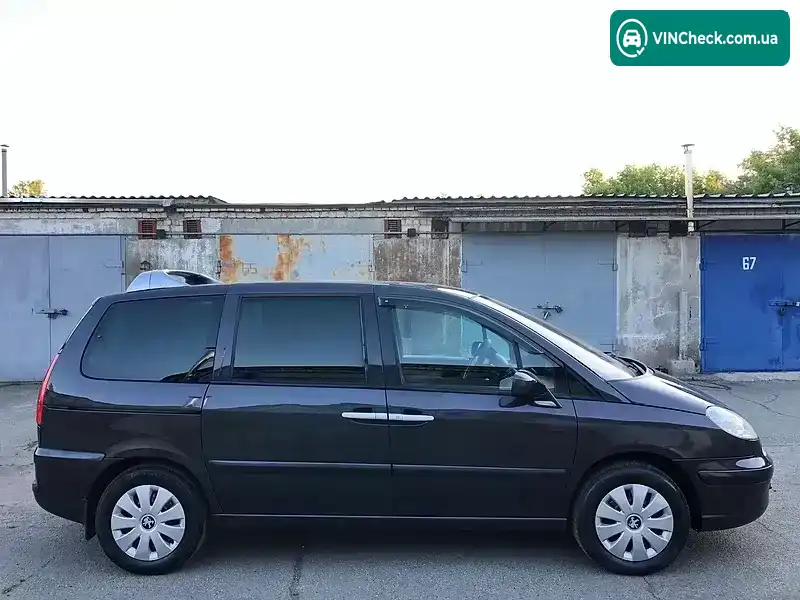 Peugeot 807 2006, фото з оголошення 2 з 20, VIN VF3EBRFJC13321526