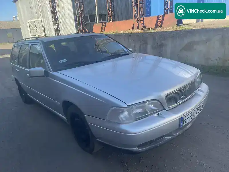 Volvo V70 1999, фото з оголошення 1 з 10, VIN YV1LW4102W2419417